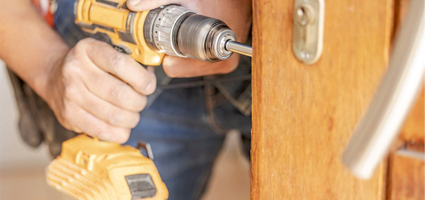 Emergency A1 Locksmith Services in Newport Beach, California