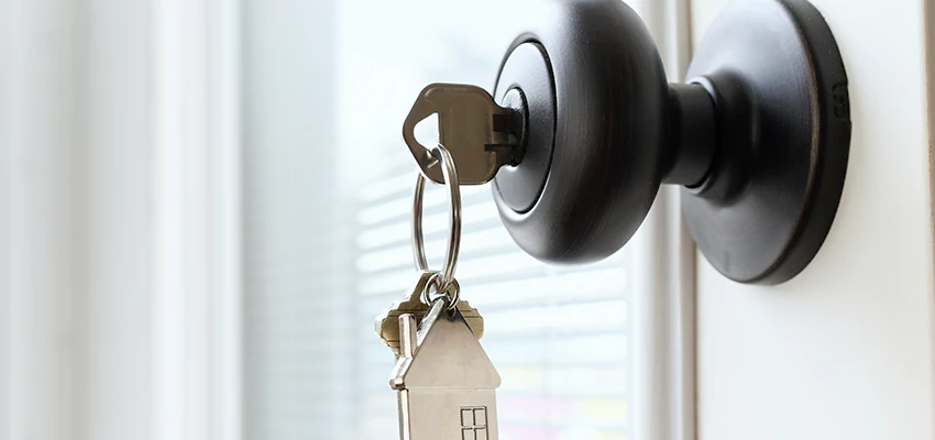 Bifold Door Knob Replacement in Newport Beach, California