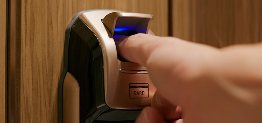 Locksmith Company For Window Lock Installation in Newport Beach, California